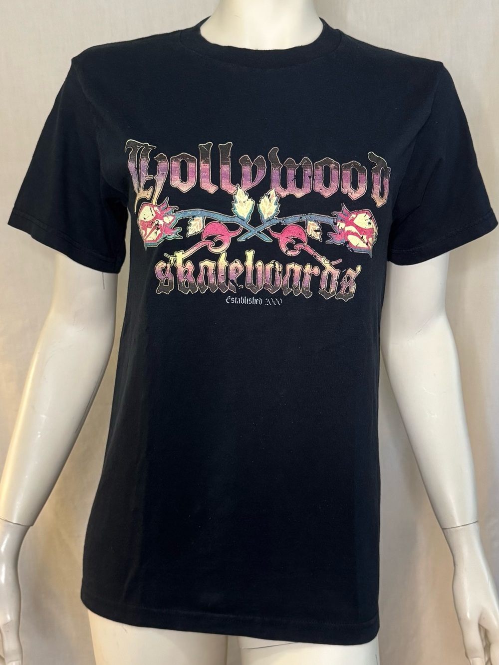 Vintage rare Hollywood skateboards 2000 skateboard t shirt size small